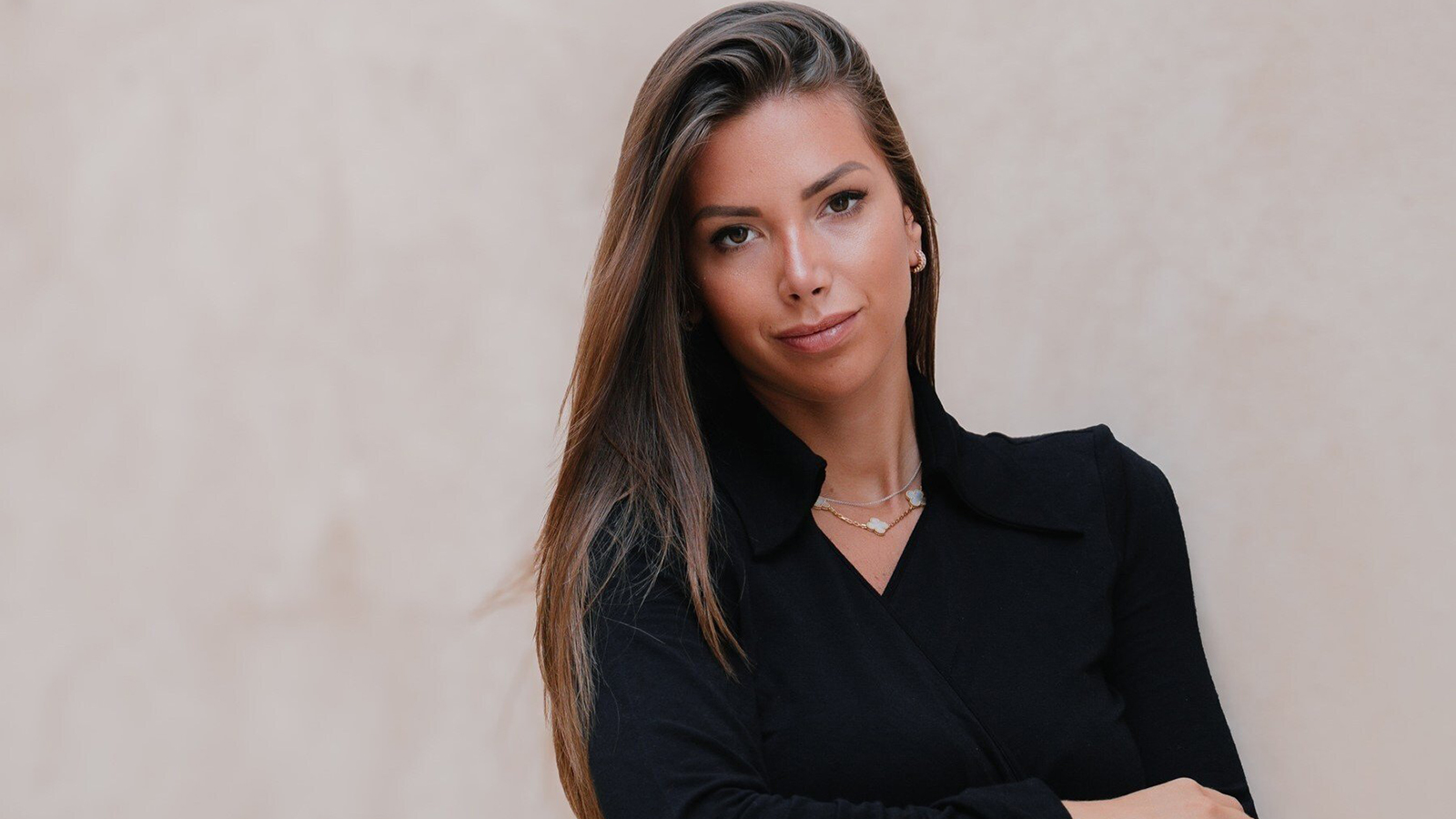 Laura Villars: Η 28χρονη οδηγός που θέλει την προεδρία της FIA